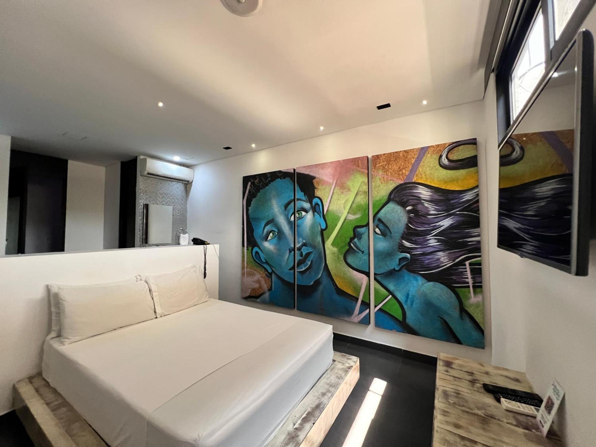 Graffity Med 3* Medellin
